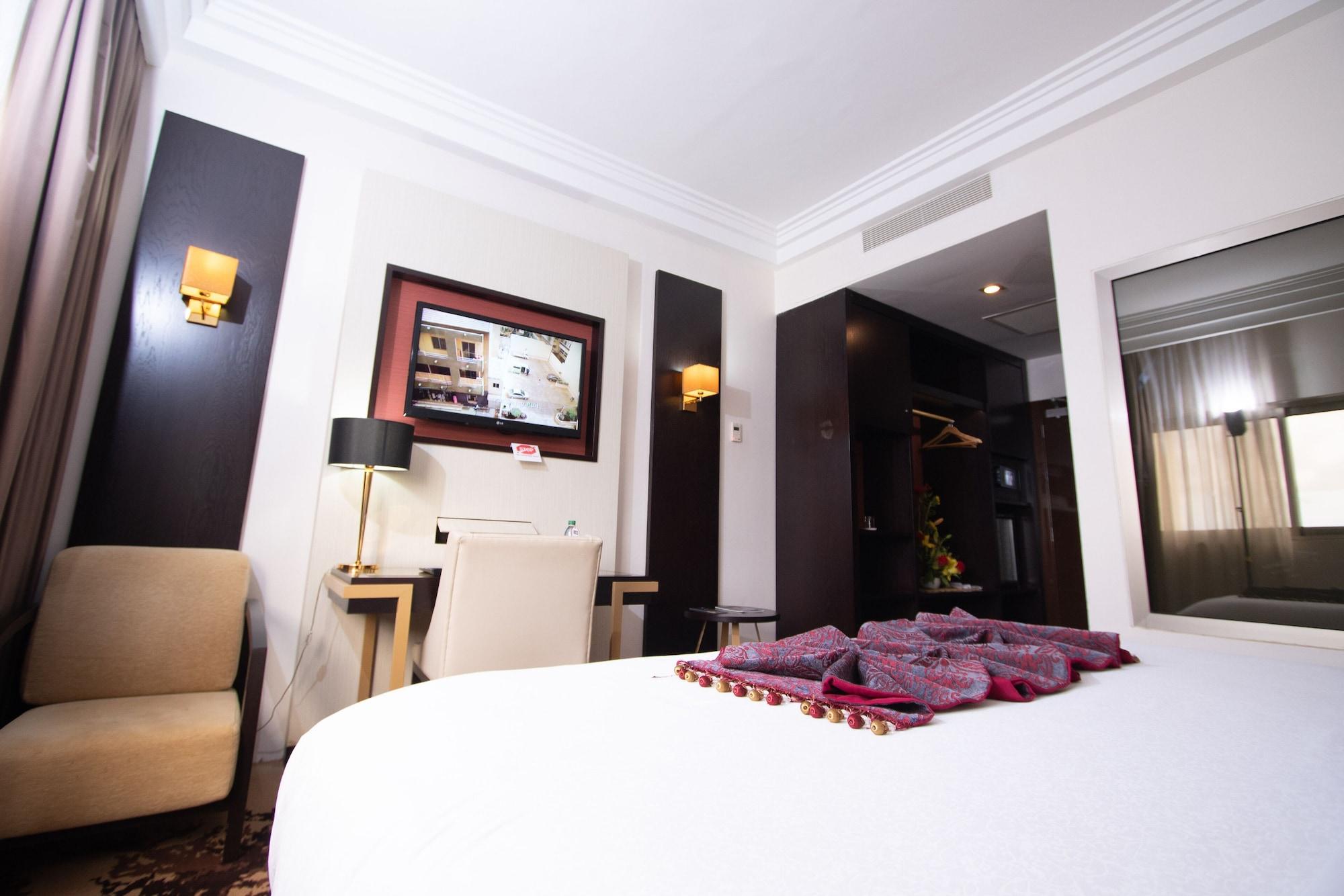 Hotel Fleur De Lys Plateau Dakar Buitenkant foto