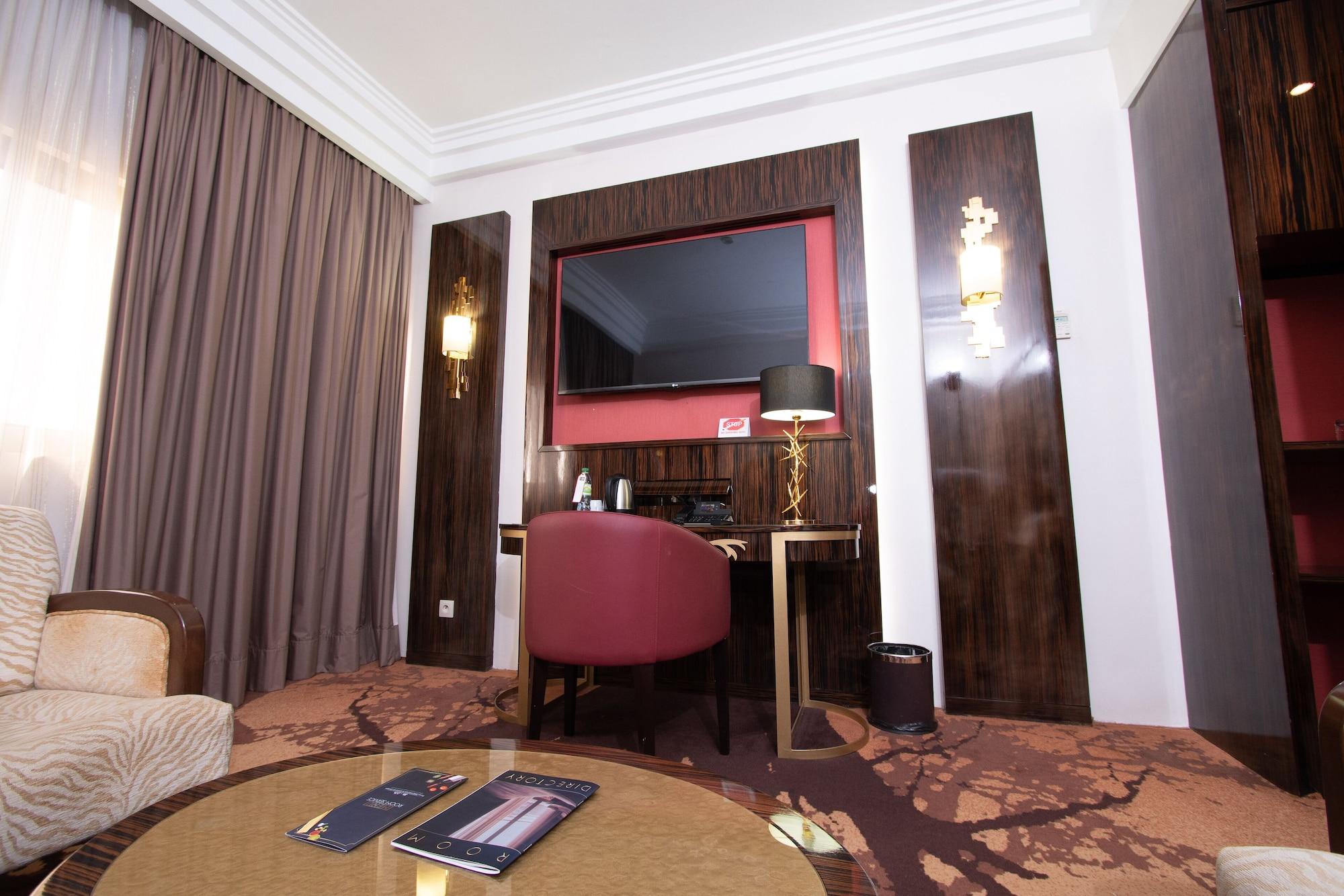 Hotel Fleur De Lys Plateau Dakar Buitenkant foto