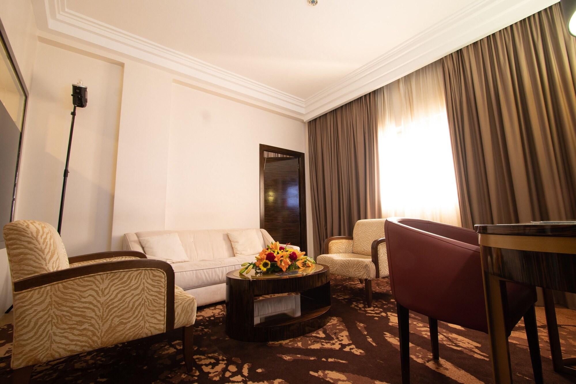Hotel Fleur De Lys Plateau Dakar Buitenkant foto