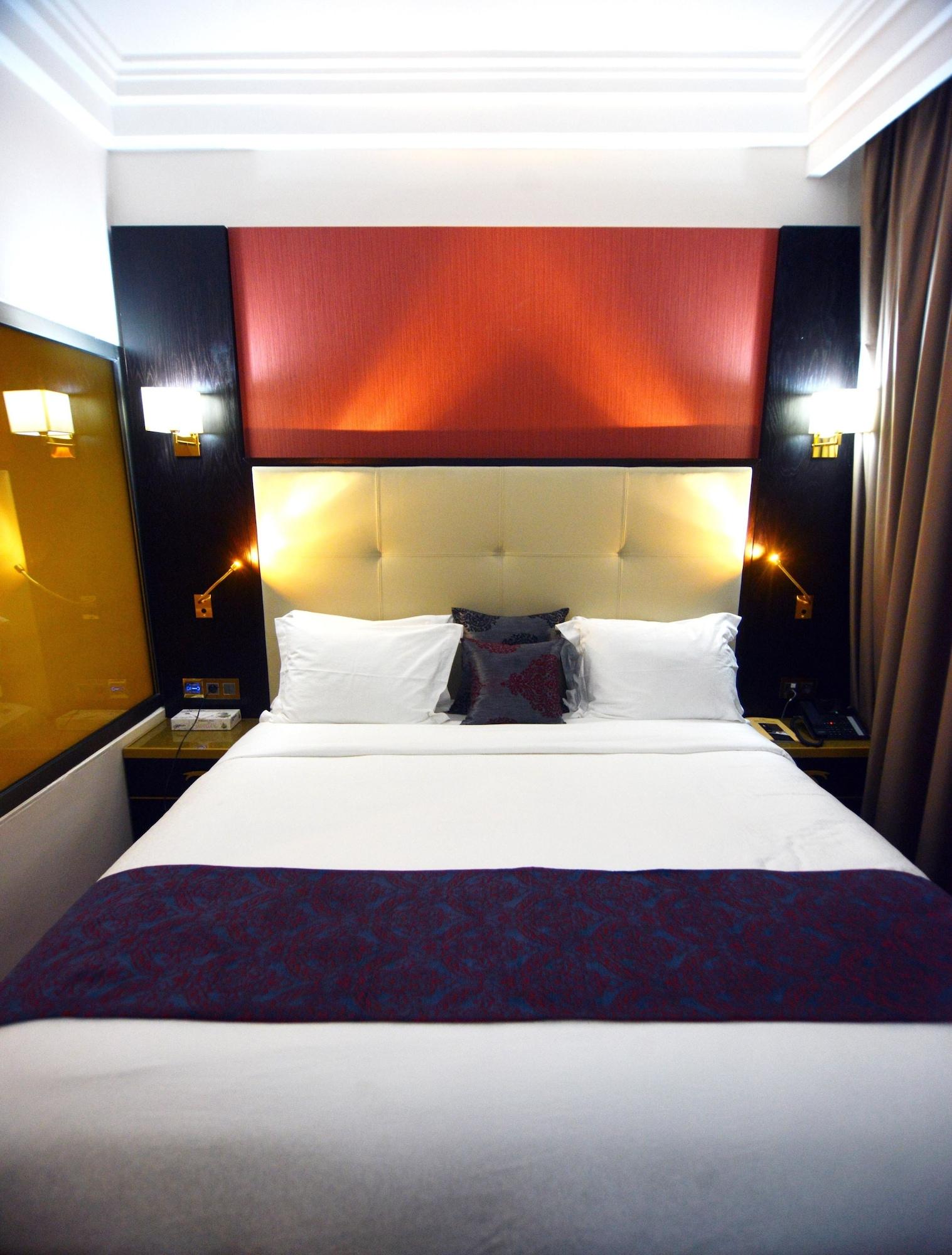 Hotel Fleur De Lys Plateau Dakar Buitenkant foto