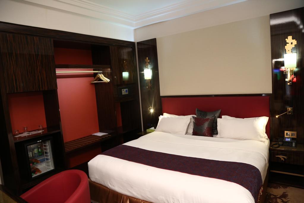 Hotel Fleur De Lys Plateau Dakar Buitenkant foto