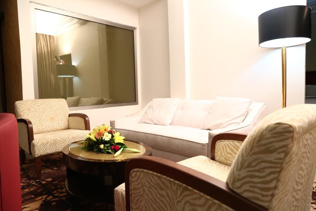 Hotel Fleur De Lys Plateau Dakar Buitenkant foto