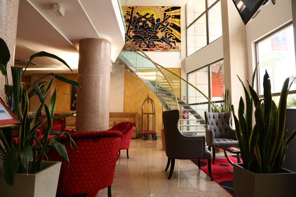 Hotel Fleur De Lys Plateau Dakar Buitenkant foto
