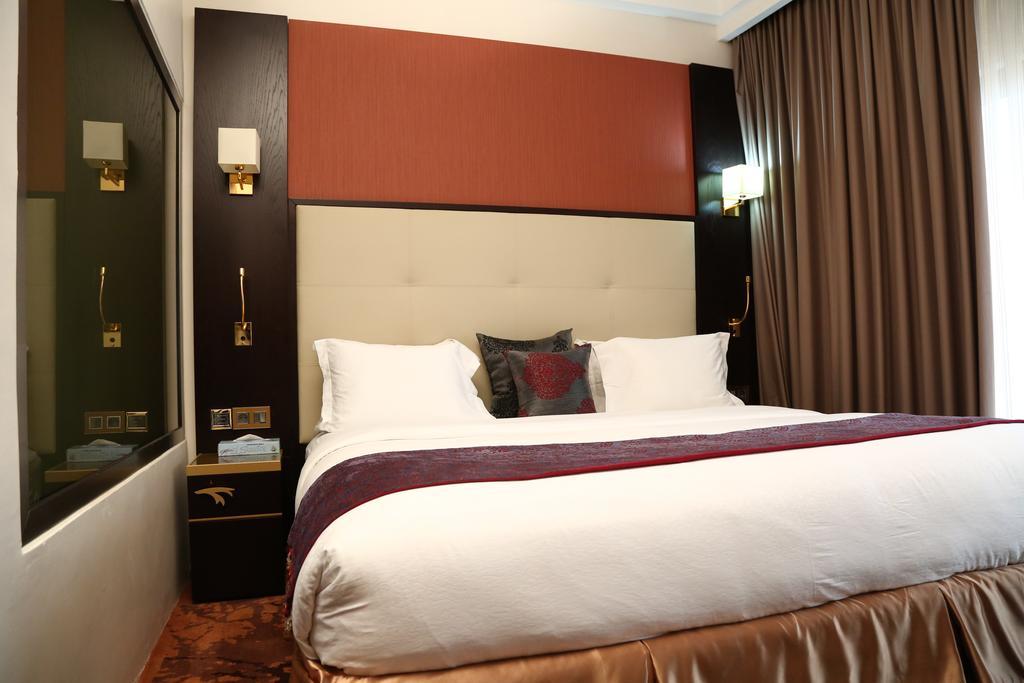 Hotel Fleur De Lys Plateau Dakar Buitenkant foto